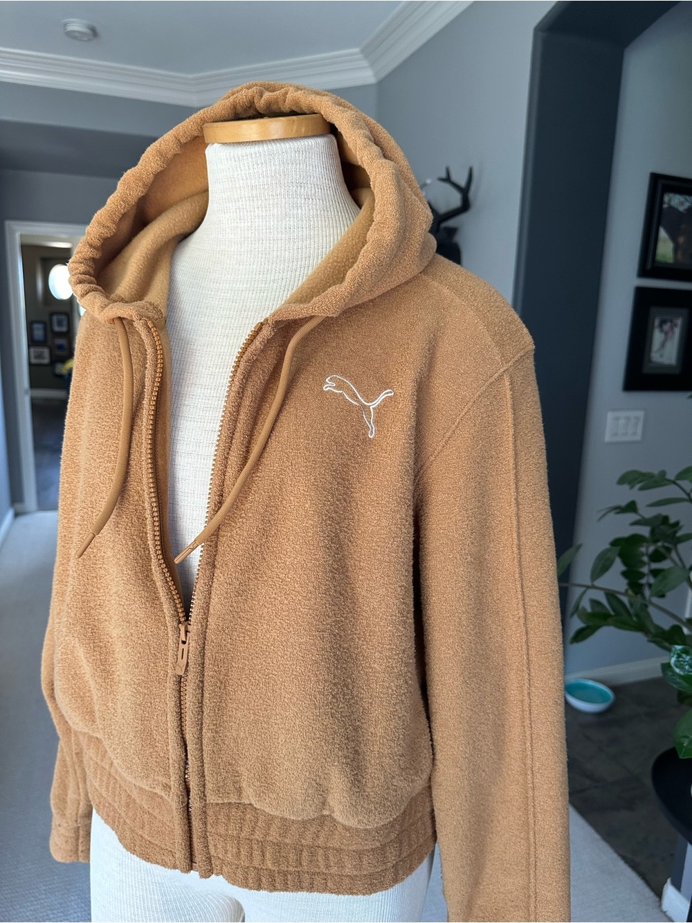 Puma women’s tan zip-up cropped terrycloth hoodie jacket, size large - Picture 6 of 12